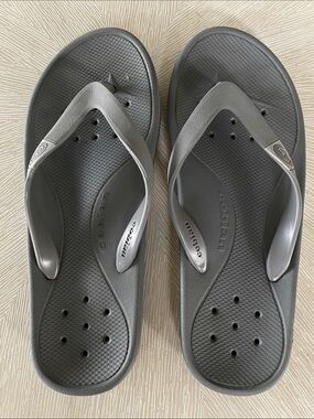 Cobian Men's Gray Flip-Flop Sandals